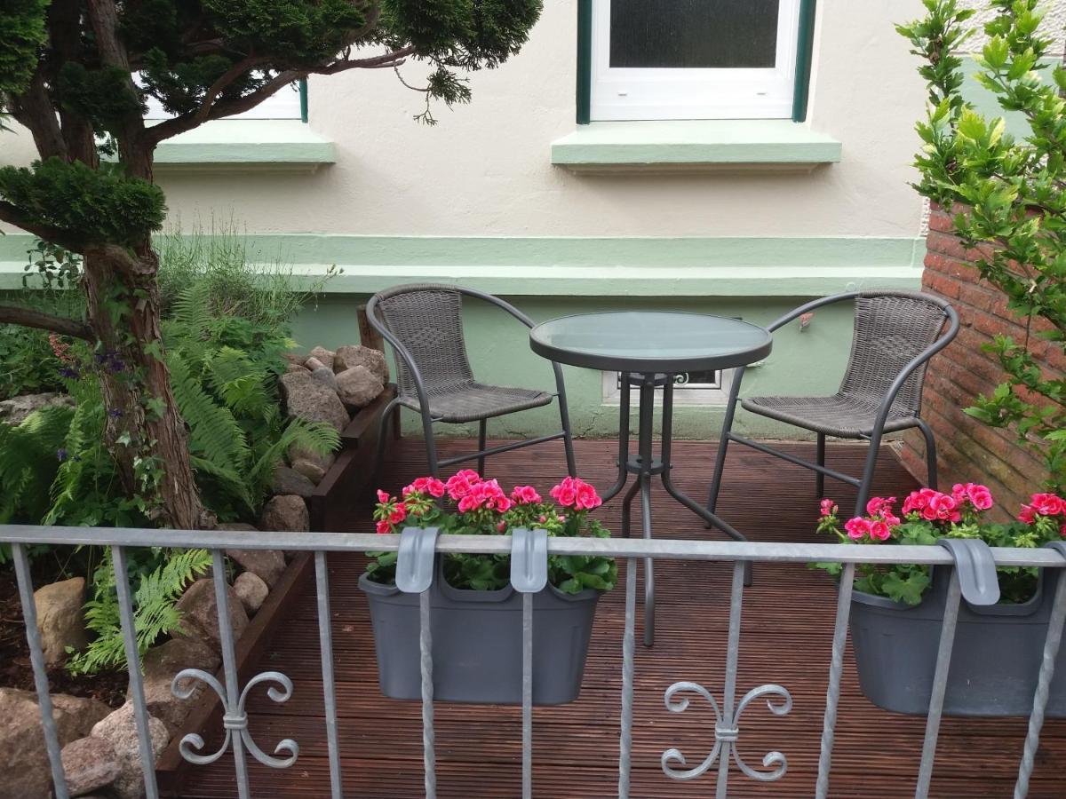 Ferienwohnung "Bine" Любек Экстерьер фото